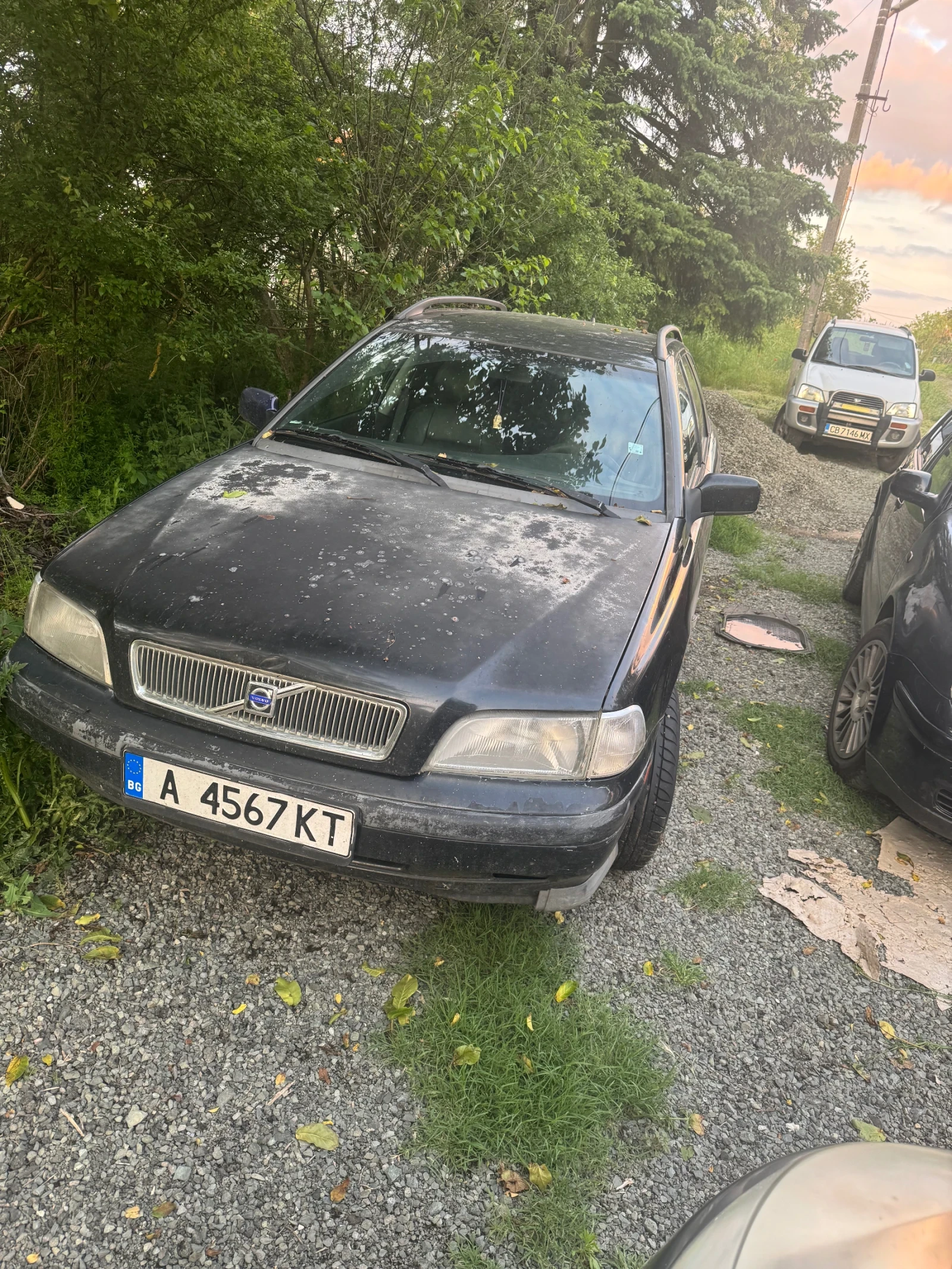 VW Golf 1.9 TDI, снимка 2 - Автомобили и джипове - 54666043
