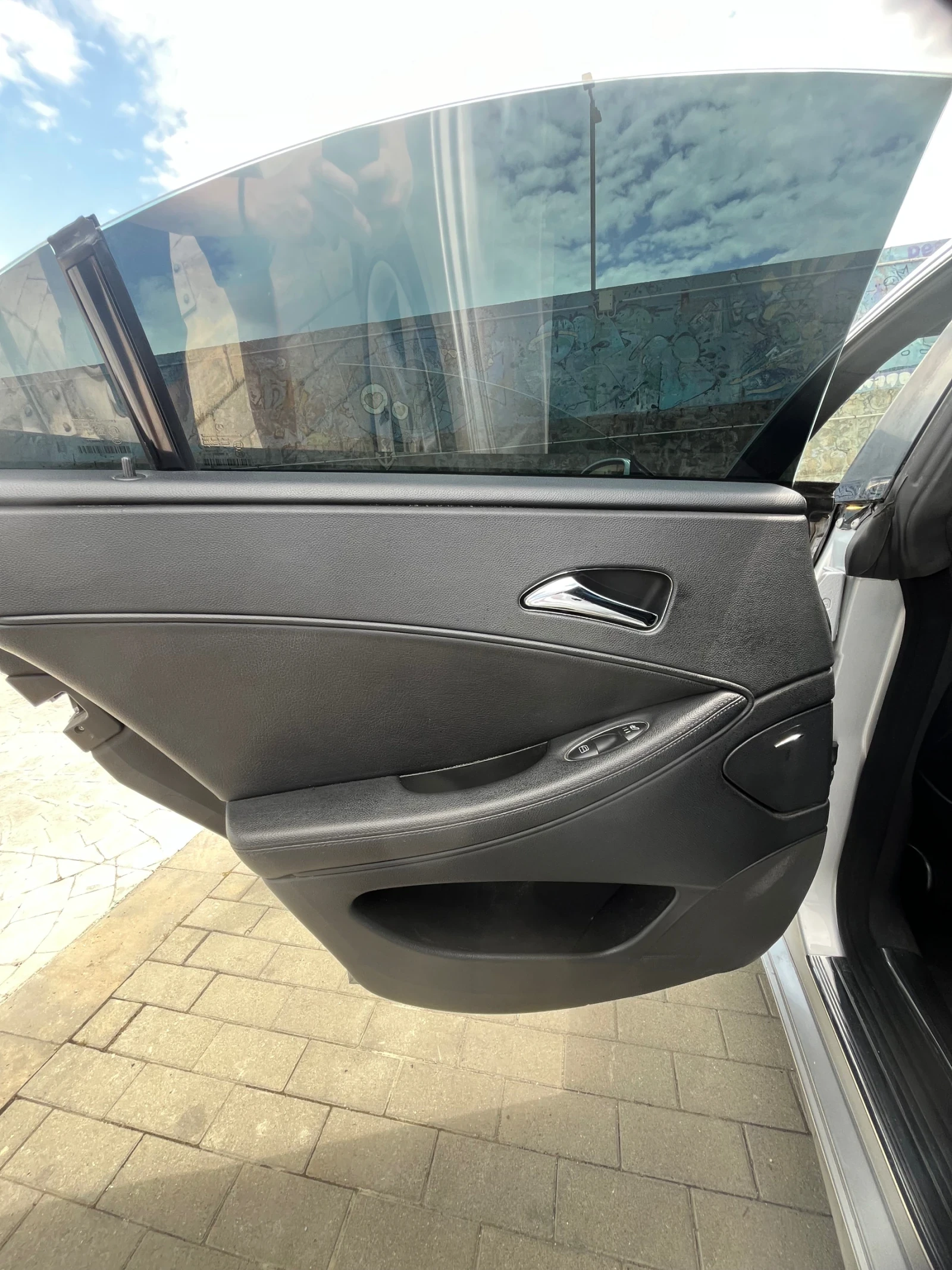 Mercedes-Benz CLS 500, снимка 14 - Автомобили и джипове - 55009617