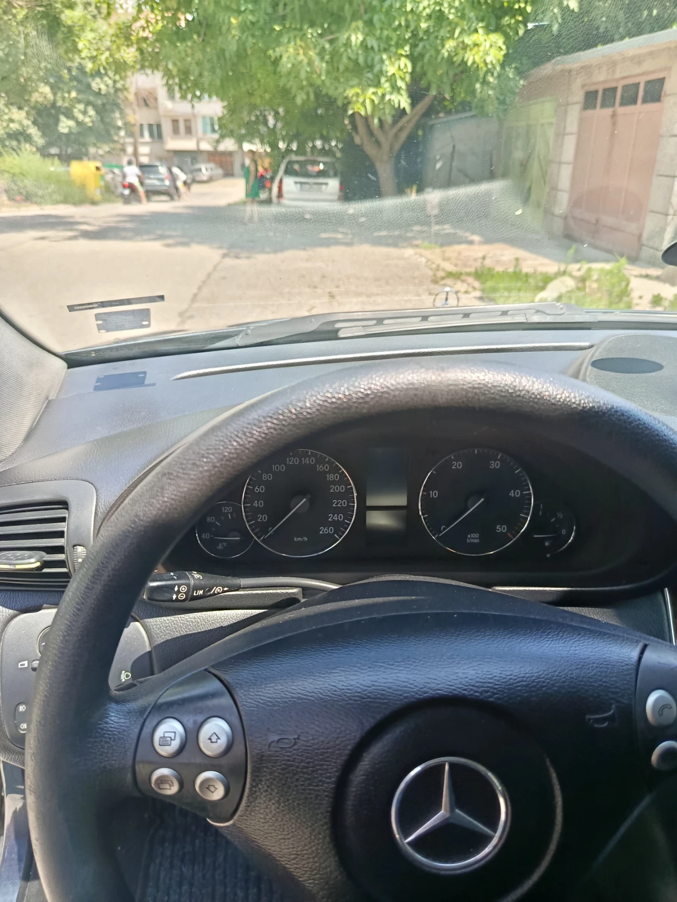 Mercedes-Benz C 200 С200, снимка 10 - Автомобили и джипове - 55339783