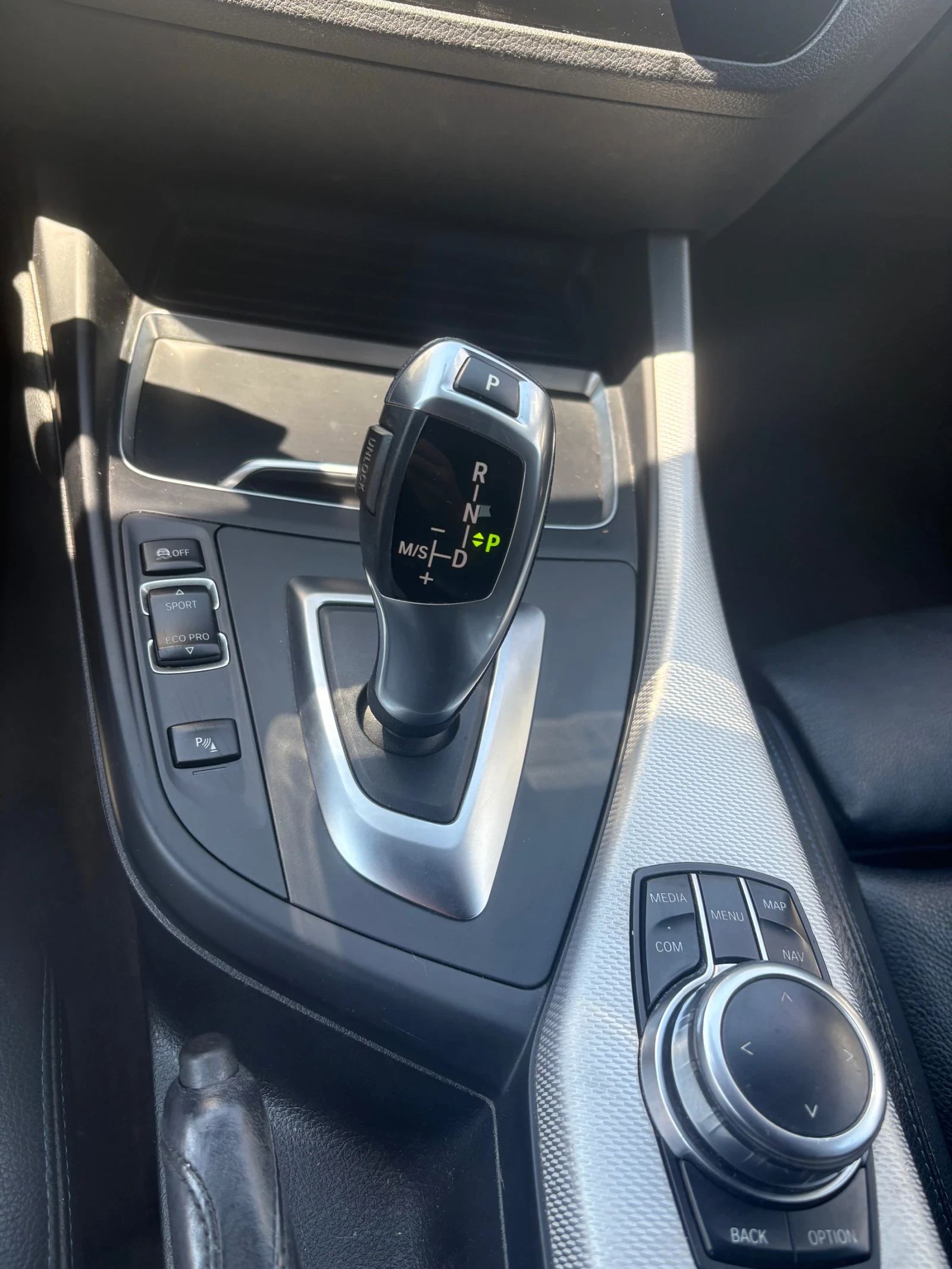 BMW 120 120d, xDrive, Aut., снимка 12 - Автомобили и джипове - 55564354
