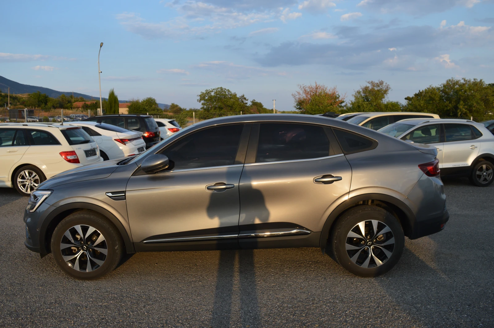 Renault Arkana 1.6-ЧИСТ БЕНЗИН-КОРЕЯ-FULL EKSTRI, снимка 5 - Автомобили и джипове - 55597427