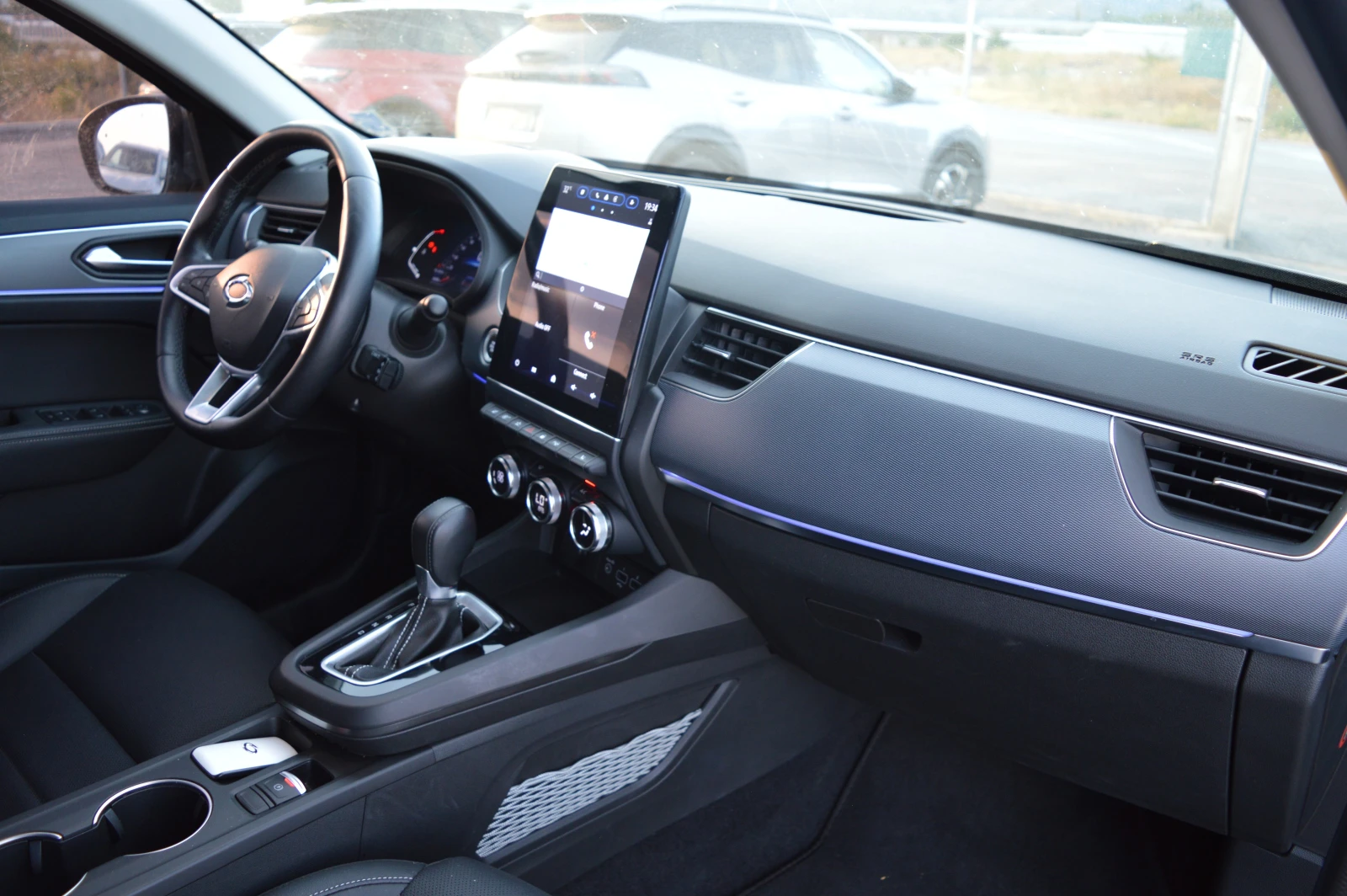Renault Arkana 1.6-ЧИСТ БЕНЗИН-КОРЕЯ-FULL EKSTRI, снимка 13 - Автомобили и джипове - 55597427