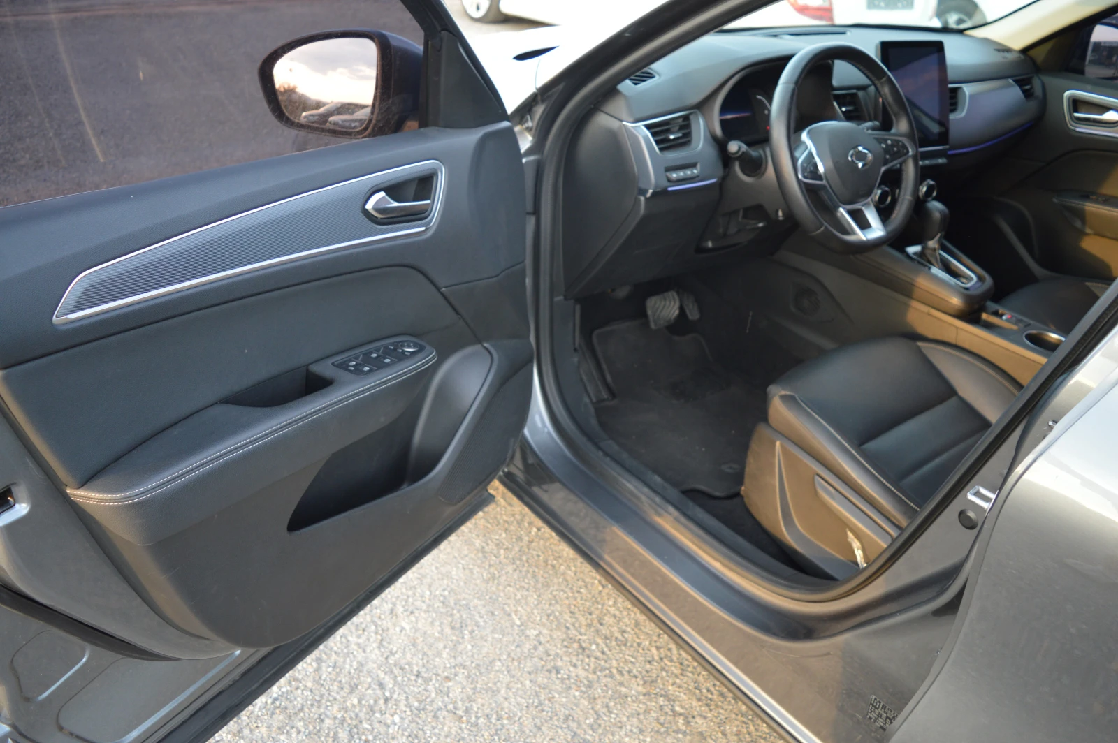 Renault Arkana 1.6-ЧИСТ БЕНЗИН-КОРЕЯ-FULL EKSTRI, снимка 6 - Автомобили и джипове - 55597427