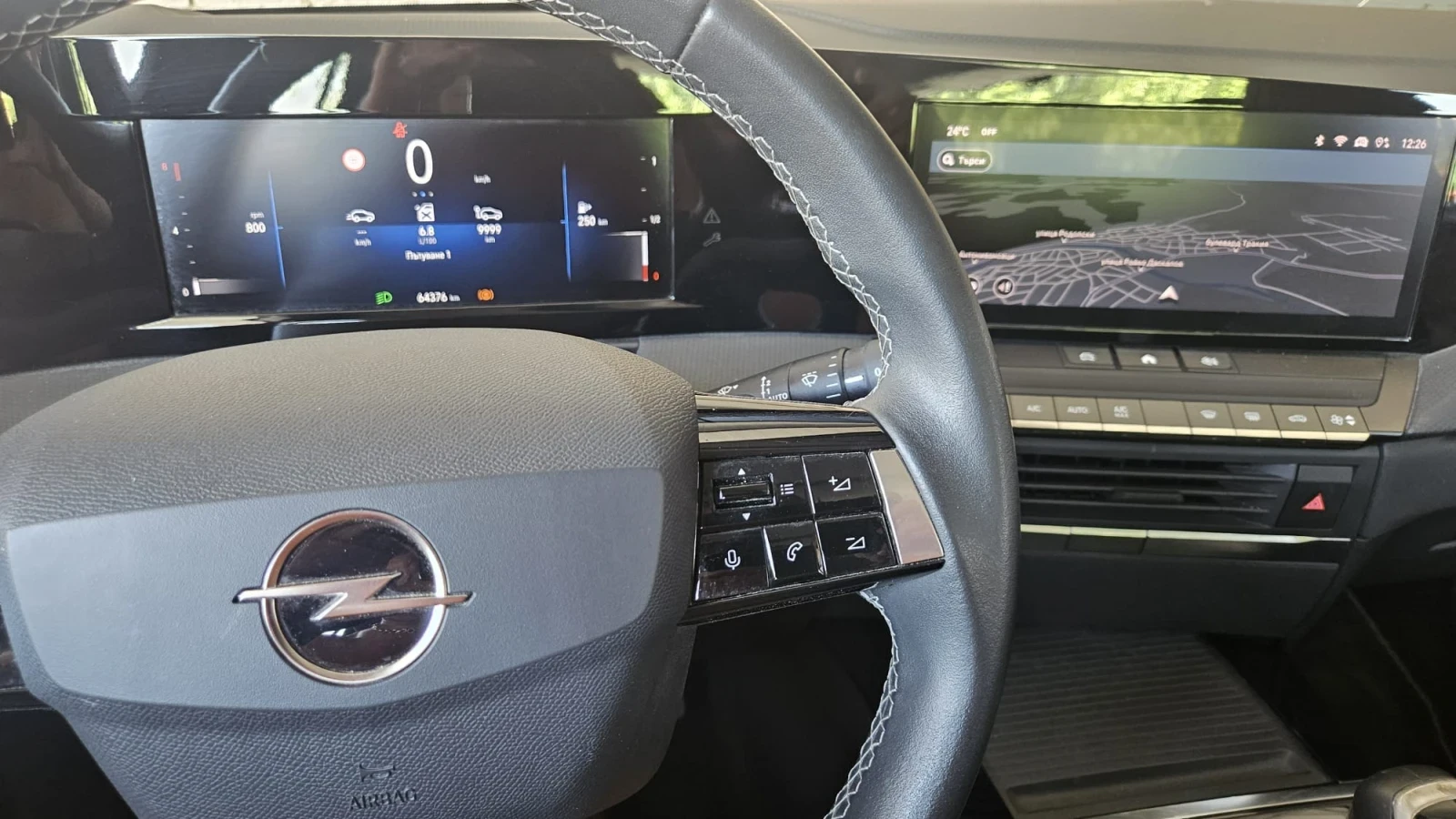 Opel Astra 1.2 Turbo business edition , снимка 9 - Автомобили и джипове - 55843785