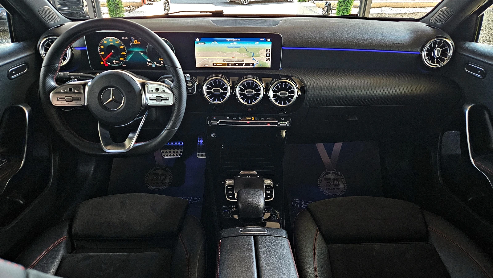 Mercedes-Benz A 200 AMG/GERMANY/DIGITAL/CAMERA/BURMEST/ПОДГРЕВ/AMBI/LI, снимка 9 - Автомобили и джипове - 55991674