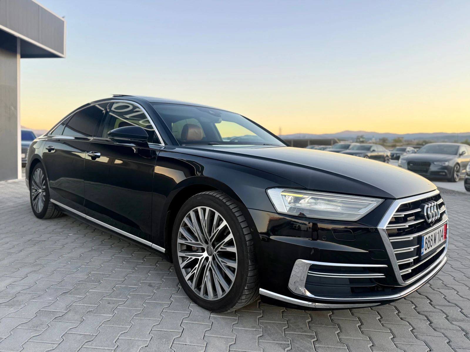 Audi A8 55 TFSI 340 ks Long Собствен лизинг , снимка 3 - Автомобили и джипове - 56375587