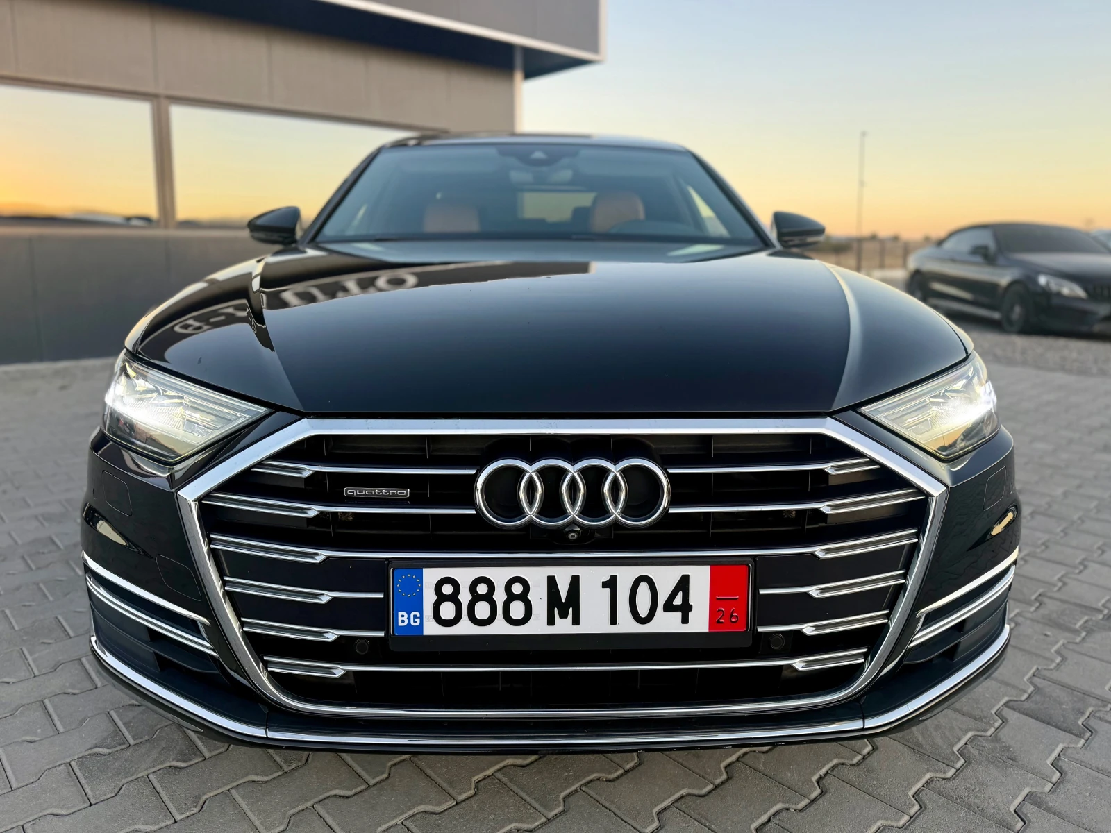Audi A8 55 TFSI 340 ks Long Собствен лизинг , снимка 2 - Автомобили и джипове - 56375587