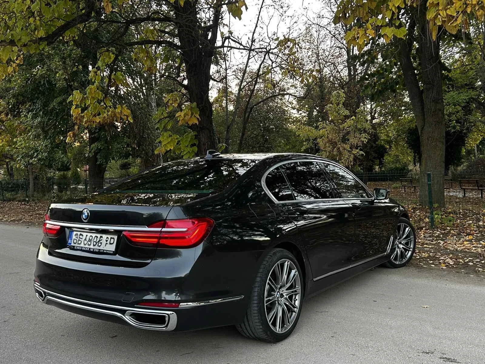 BMW 750 Li* Xdrive* CHAUFFEUR KLASSE* B&W* 3xTV | Mobile.bg � ����������� 7