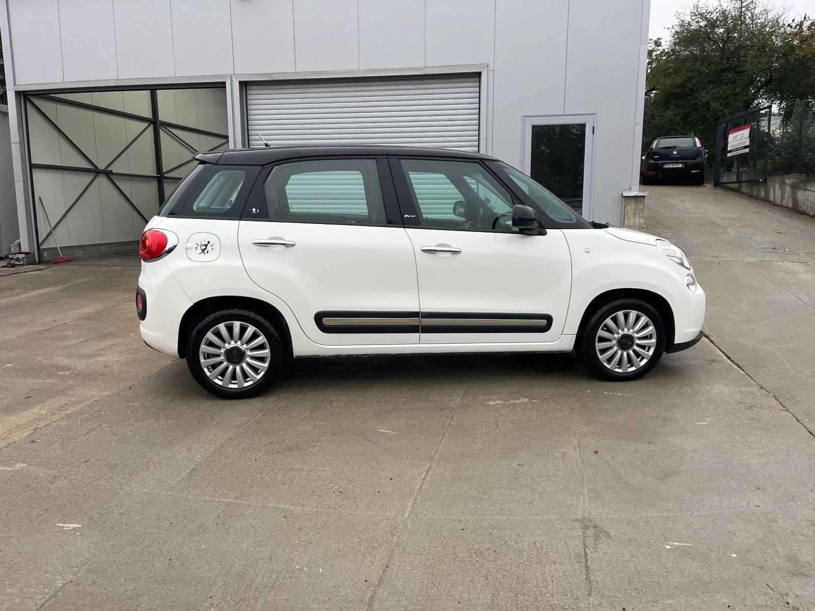 Fiat 500L 1.3mjet, снимка 4 - Автомобили и джипове - 56717543