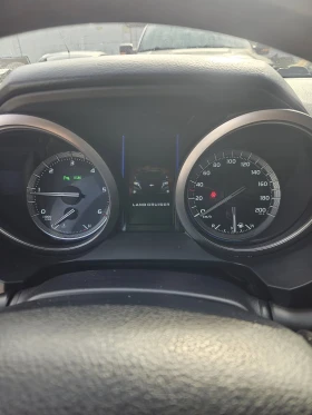 Toyota Land cruiser 150, снимка 3