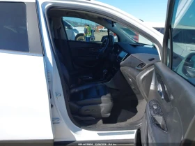 Buick Encore Awd Essence, снимка 5 - Автомобили и джипове - 53616730