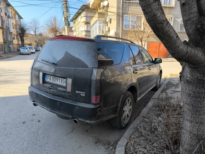 Cadillac Srx, снимка 3 - Автомобили и джипове - 48915092