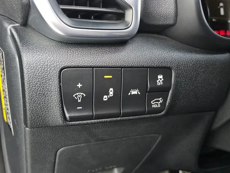 Kia Sportage 2.0 CRDi 4WD, снимка 16 - Автомобили и джипове - 54276691