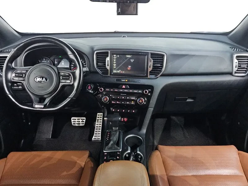 Kia Sportage 2.0 CRDi 4WD, снимка 7 - Автомобили и джипове - 54276691