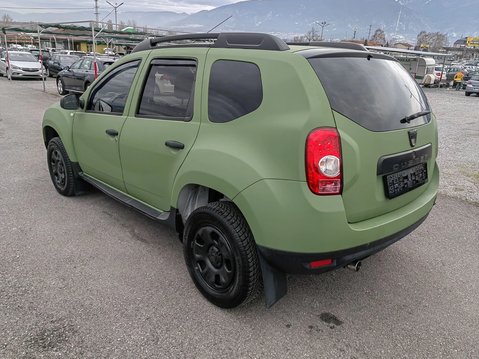 Dacia Duster 1.6 B/GPL - изображение 4