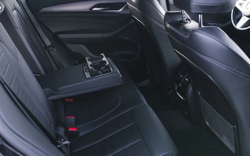 BMW X4 40d xDrive M-Sport - изображение 7