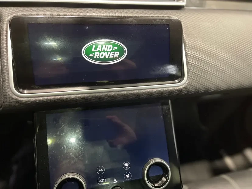 Land Rover Range Rover Velar * Вземи от 783лв на месец - изображение 6