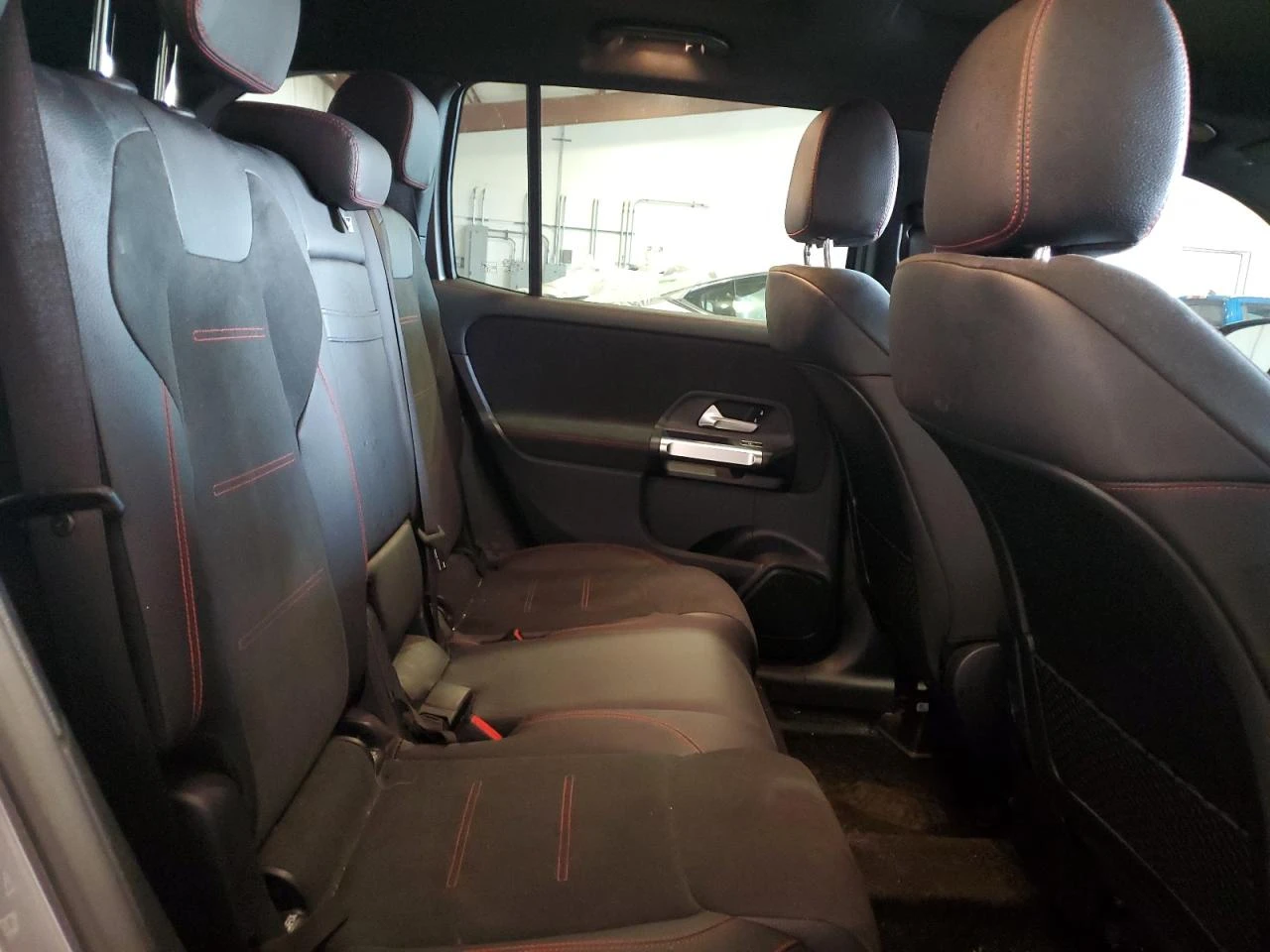 Mercedes-Benz GLB AMG 35* 4MATIC* ���������* 360 ������* ���������*  | Mobile.bg � ����������� 11