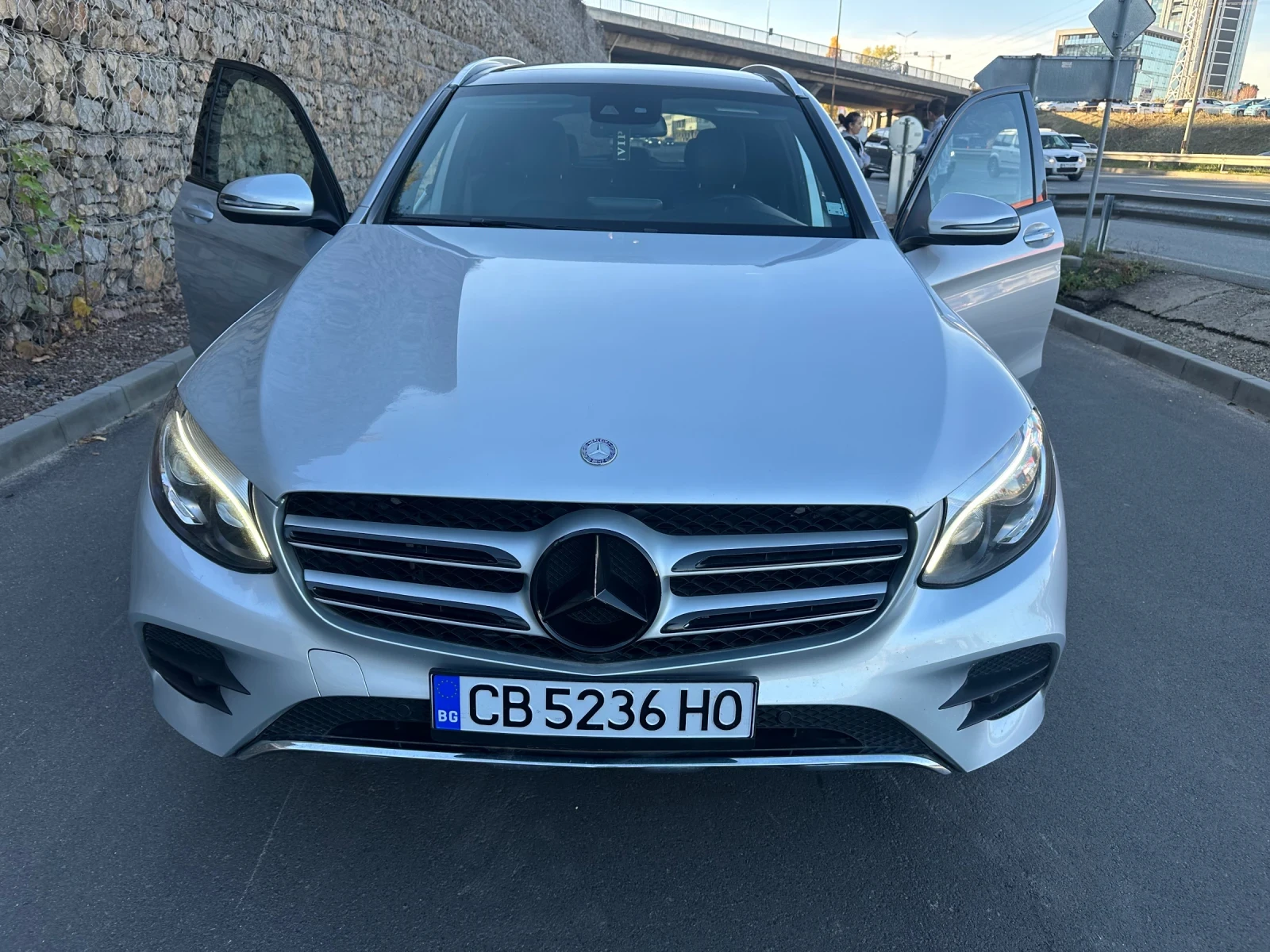Mercedes-Benz GLC 300 4MATIC* 9G tronic* AMG line, снимка 8 - Автомобили и джипове - 53892236
