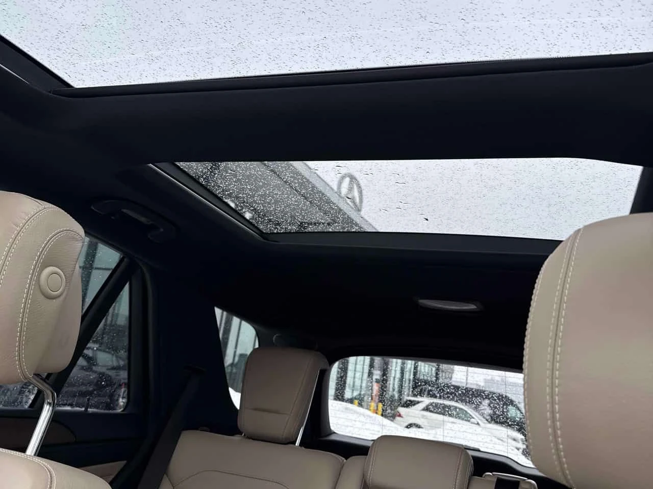 Mercedes-Benz ML 350 * BlueTEC * CARFAX * ���� �� �� | Mobile.bg � ����������� 9