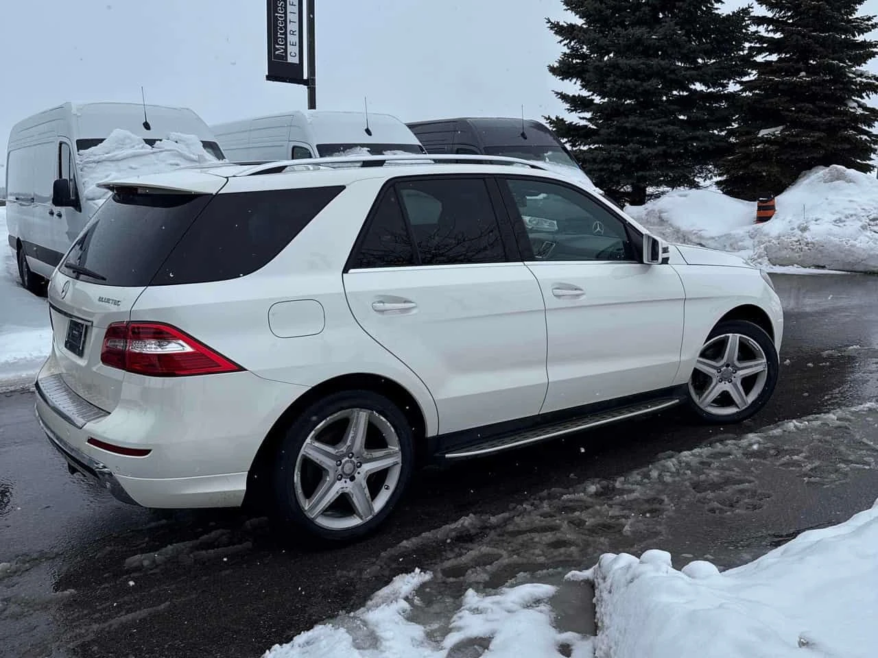Mercedes-Benz ML 350 * BlueTEC * CARFAX * ���� �� �� | Mobile.bg � ����������� 5
