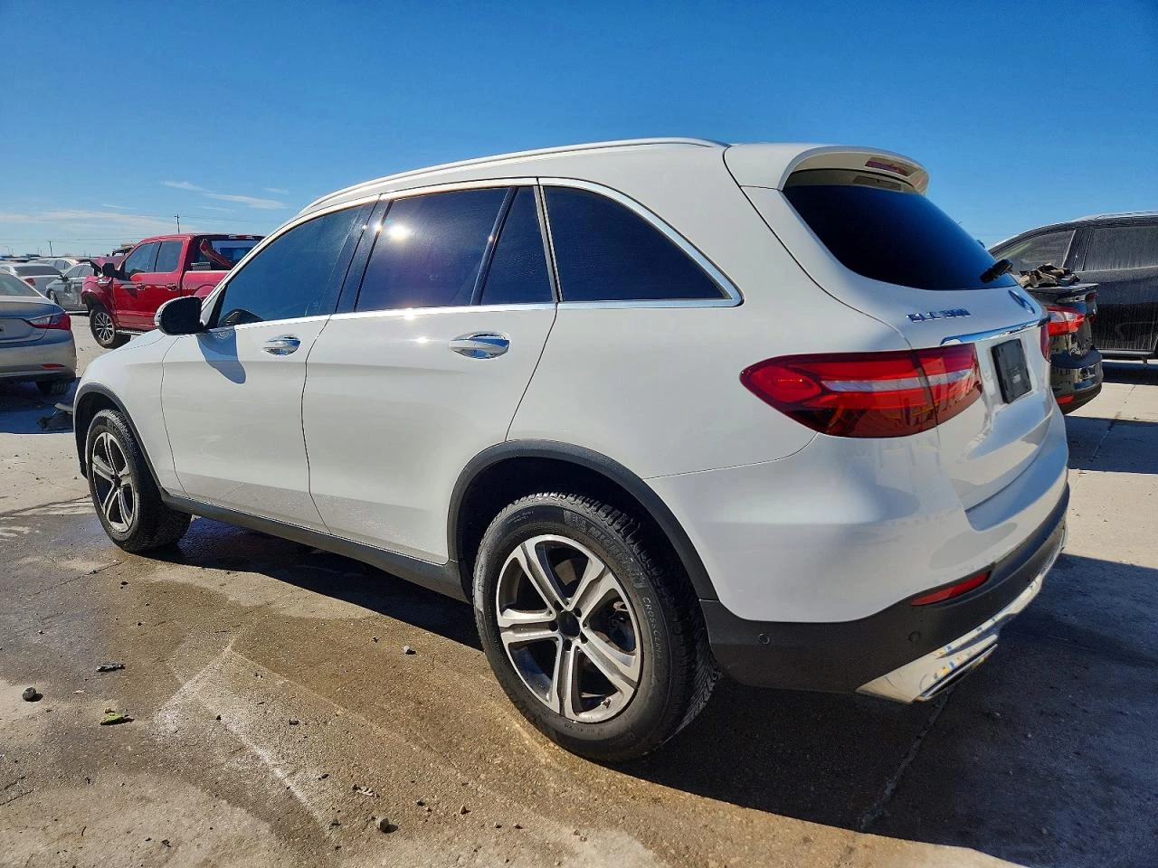 Mercedes-Benz GLC 300 4MATIC* BURMESTER* DISTRONIC* 360 CAM* �������� | Mobile.bg � ����������� 4