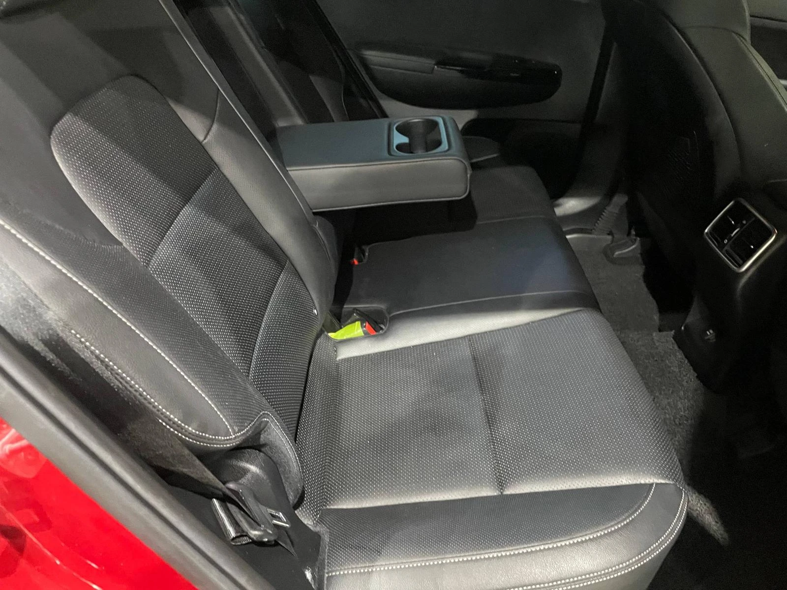 Kia Sportage 2.0D 4WD ! Noblesse !, снимка 12 - Автомобили и джипове - 54137551