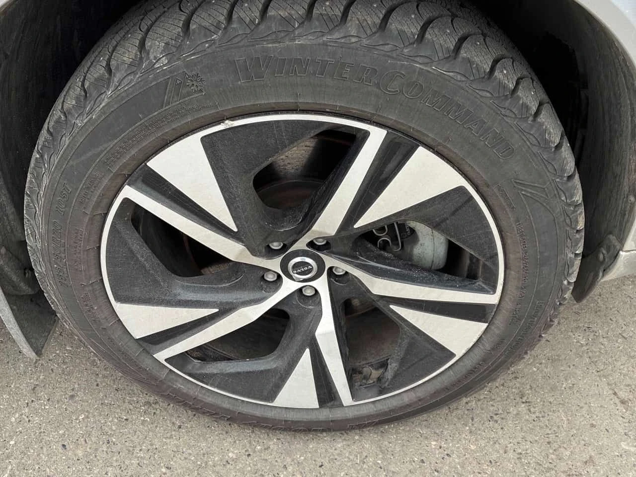 Volvo Xc90 * R Design * ГЛАВНО ПРЕДСТАВИТЕЛСТВО НА VOLVO* , снимка 6 - Автомобили и джипове - 54219367