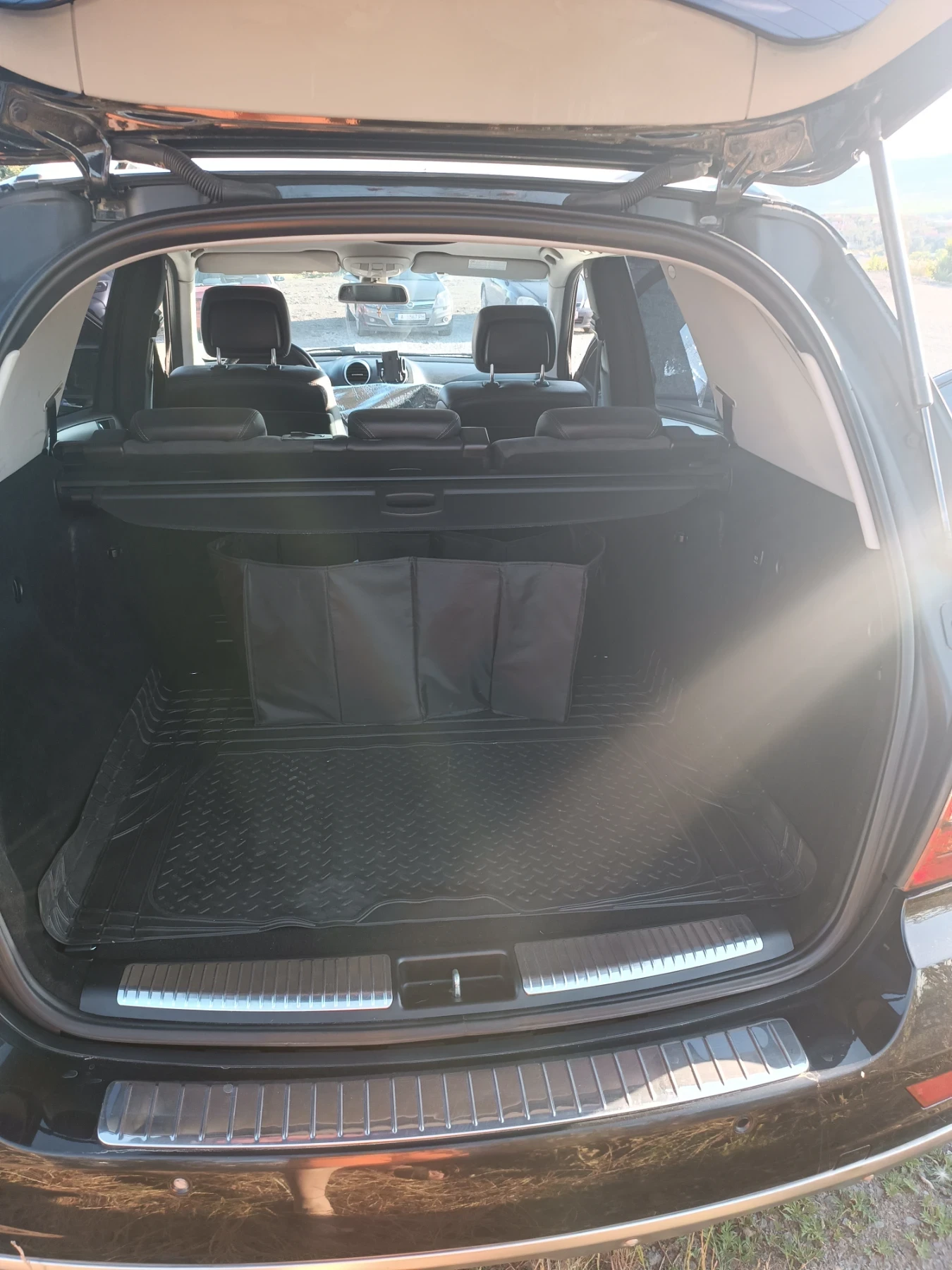Mercedes-Benz ML 350 4MATIK , снимка 9 - Автомобили и джипове - 54985091