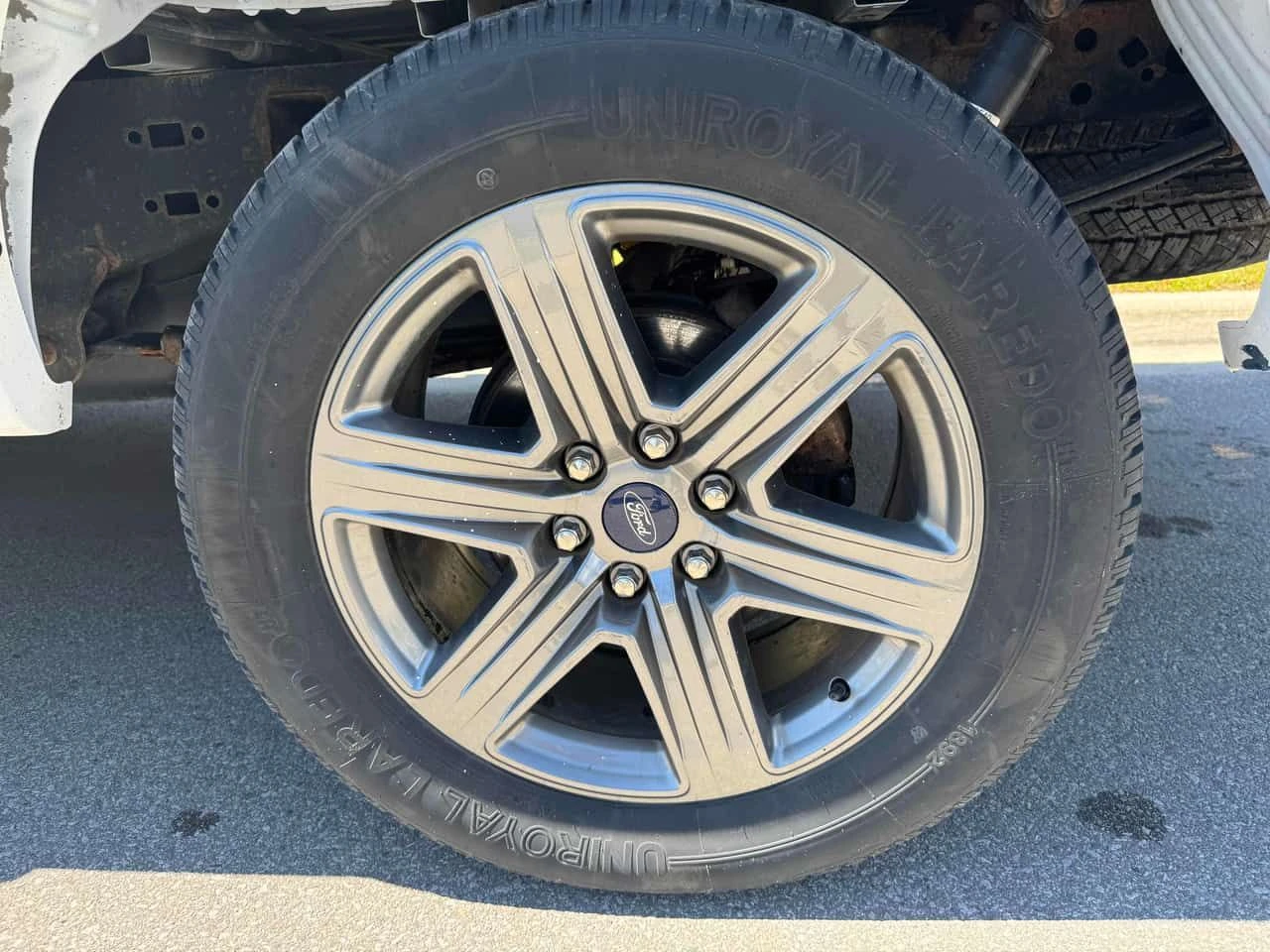 Ford F150 * XLT 4WD SuperCrew 6.5' Box * CARFAX * ЦЕНА Д, снимка 10 - Автомобили и джипове - 54986016