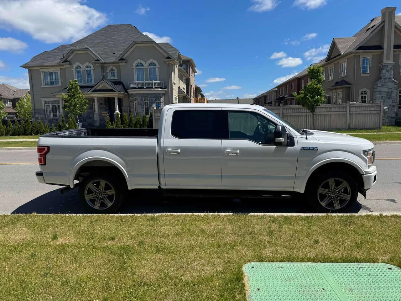 Ford F150 * XLT 4WD SuperCrew 6.5' Box * CARFAX * ЦЕНА Д, снимка 3 - Автомобили и джипове - 54986016