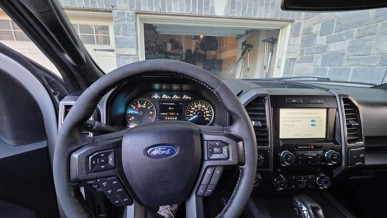 Ford F150 * XLT 4WD SuperCrew 6.5' Box * CARFAX * ЦЕНА Д, снимка 8 - Автомобили и джипове - 54986016