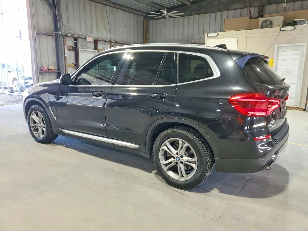 BMW X3 2.0l Sdrive30I, снимка 2 - Автомобили и джипове - 56340262
