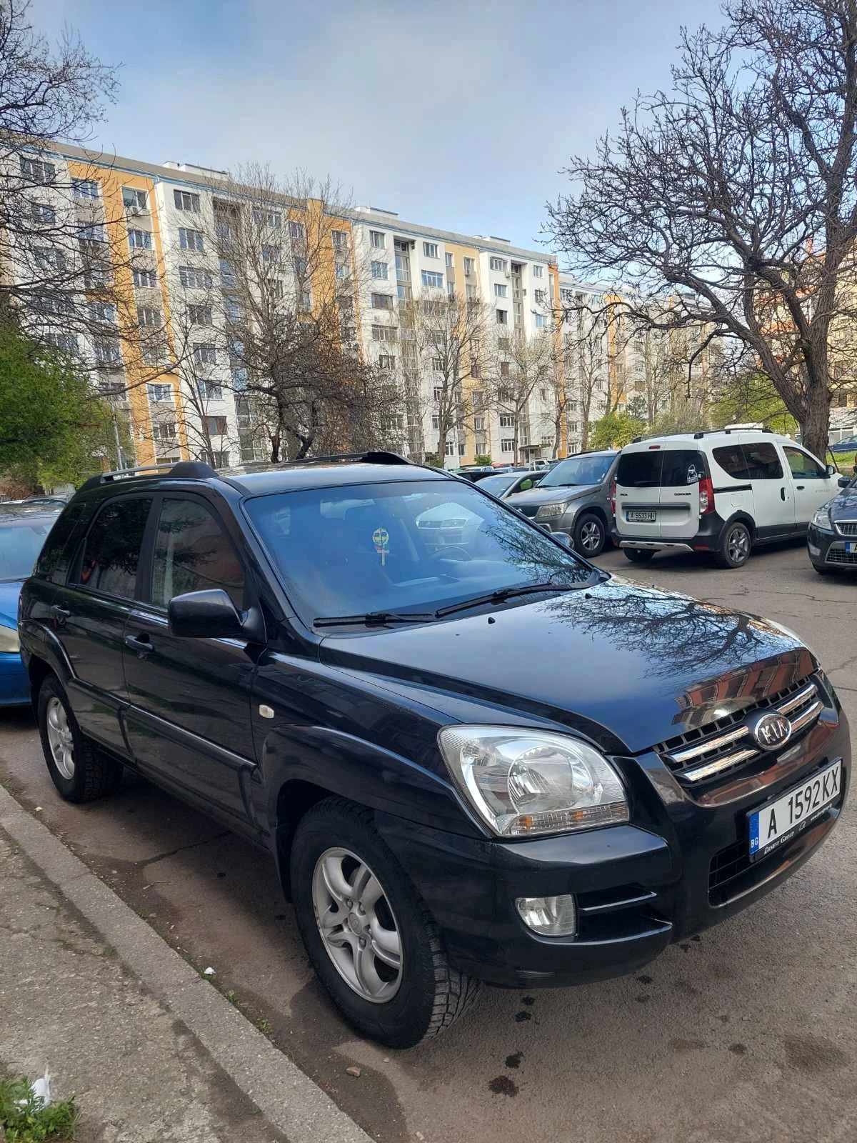 Kia Sportage 2000diesel, снимка 2 - Автомобили и джипове - 56363749