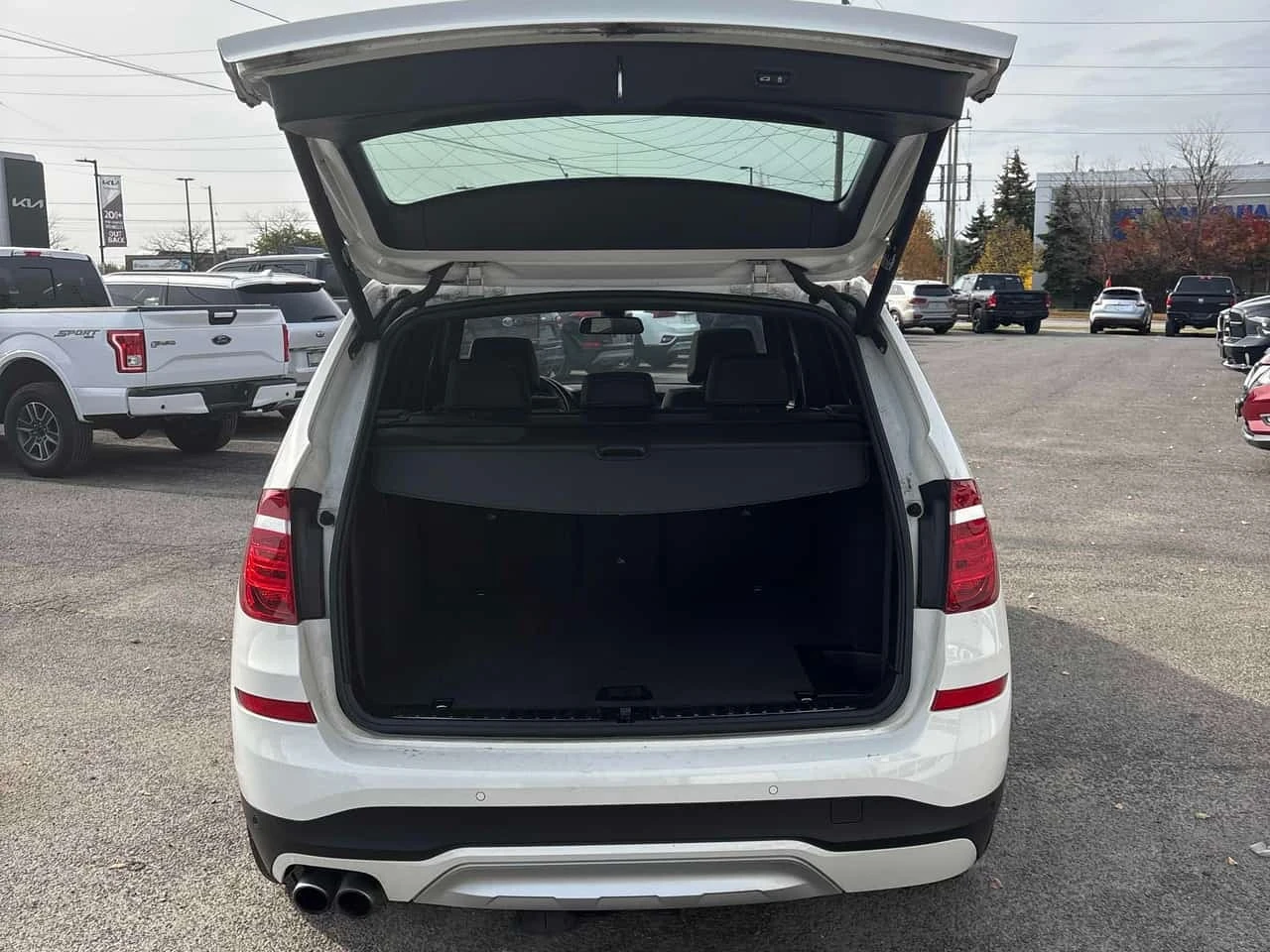 BMW X3 * xDrive28i * CARFAX * ����� �� ����������� | Mobile.bg � ����������� 13