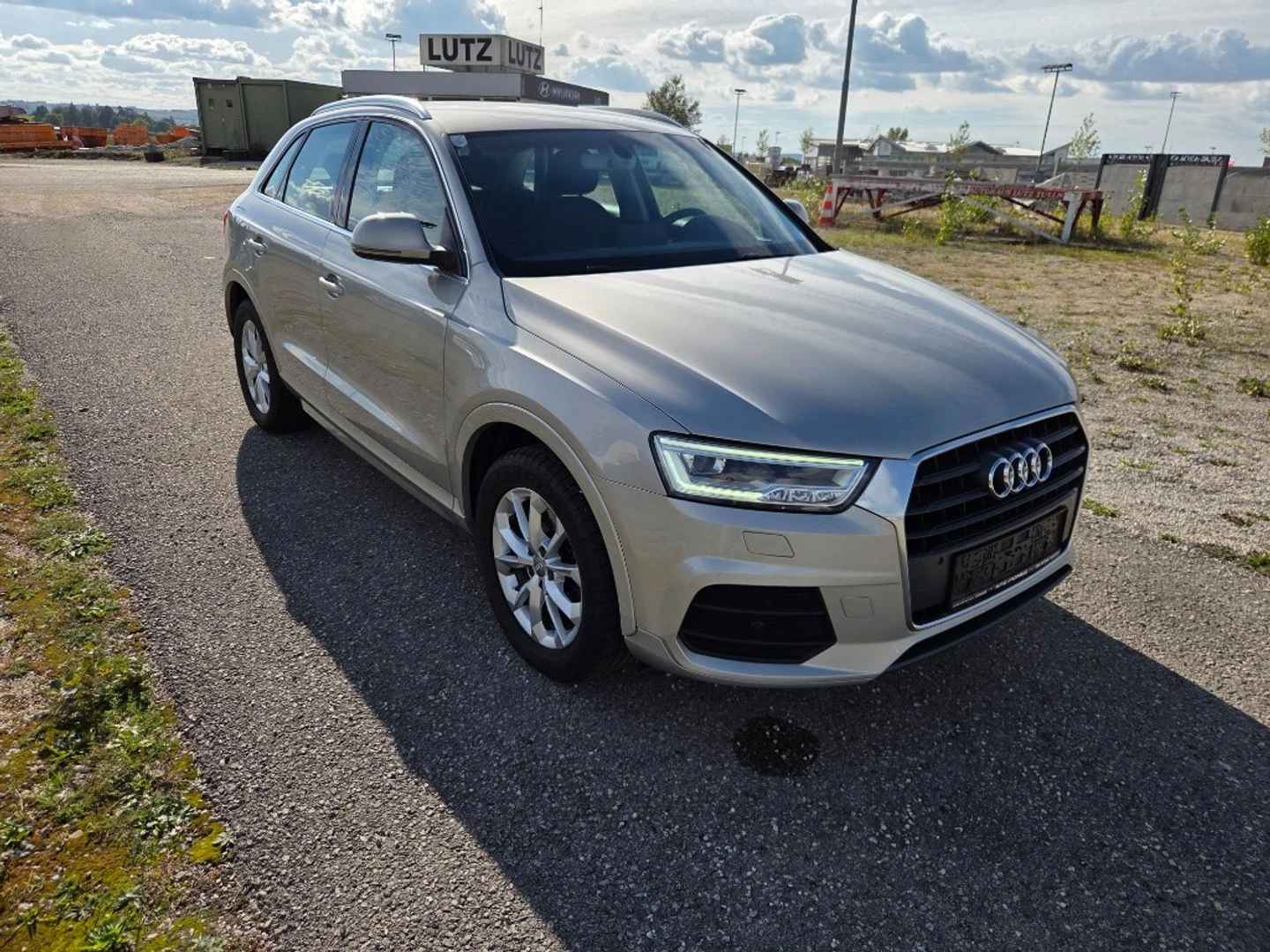 Audi Q3 Intense, снимка 3 - Автомобили и джипове - 56556292
