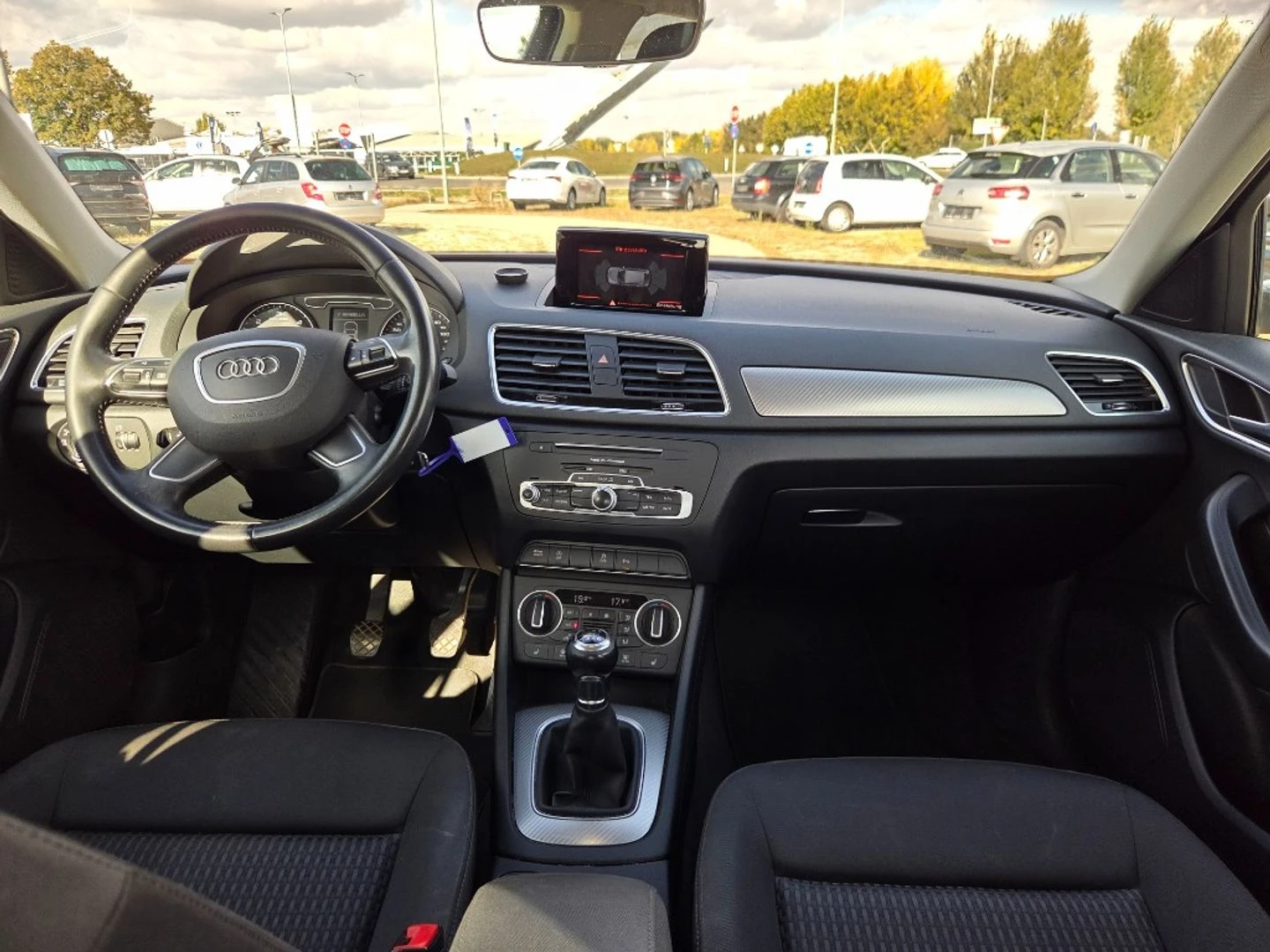 Audi Q3 Intense, снимка 10 - Автомобили и джипове - 56556292