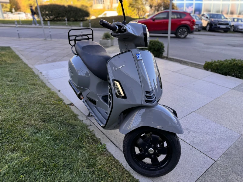 Vespa GTS 300 GTS, снимка 1 - Мотоциклети и мототехника - 48924330