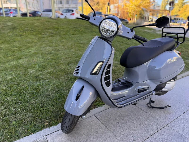 Vespa GTS 300 GTS, снимка 6 - Мотоциклети и мототехника - 48924330