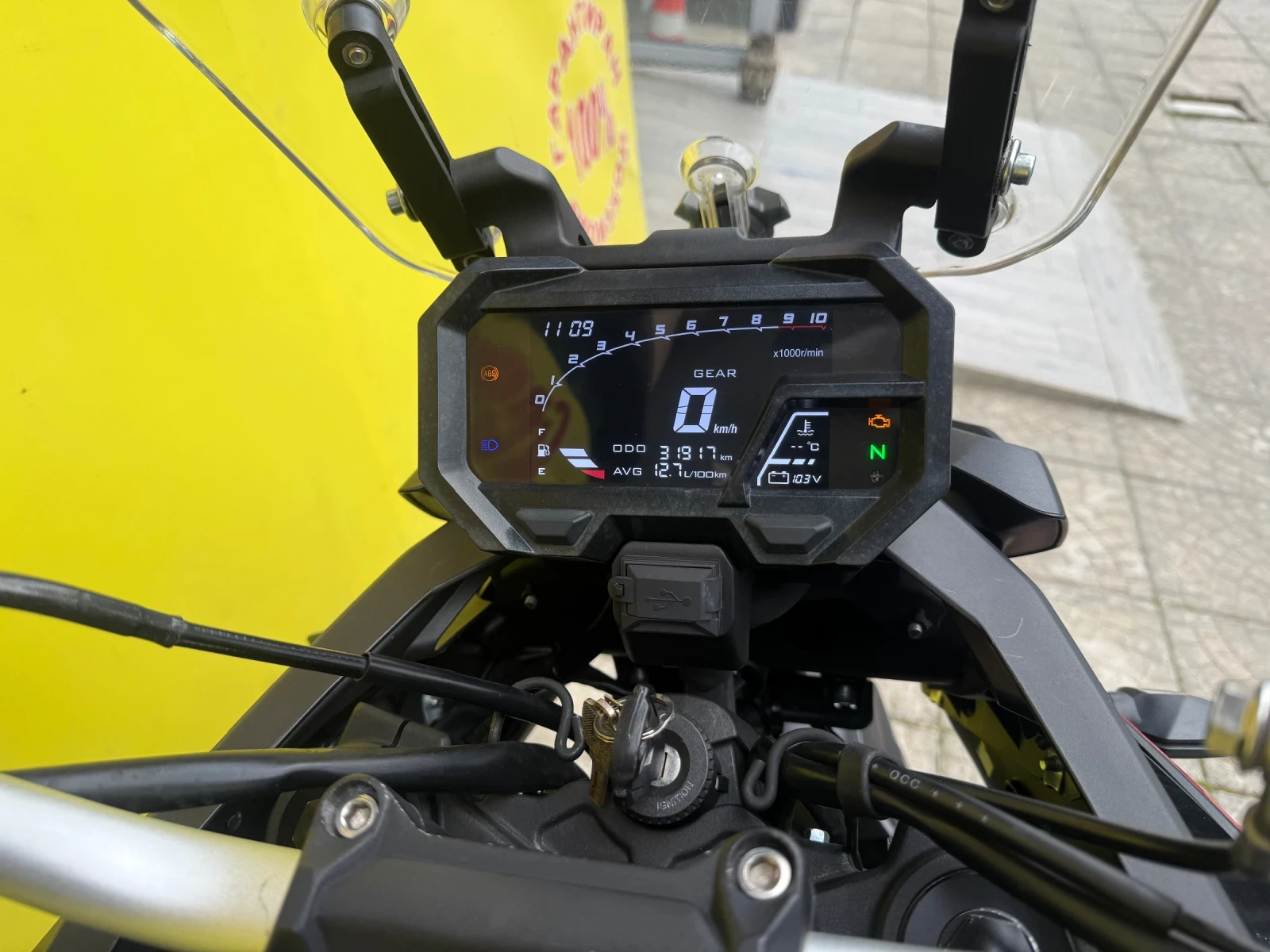 Voge 500DS 300DS, снимка 14 - Мотоциклети и мототехника - 53878736