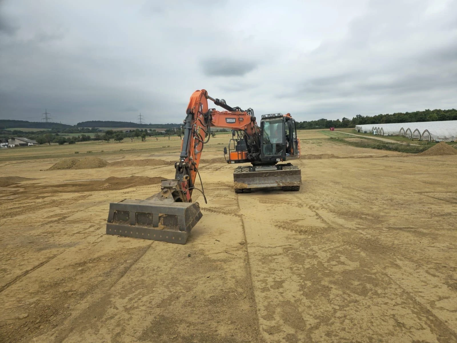 Багер DOOSAN DX170W-5 - изображение 4