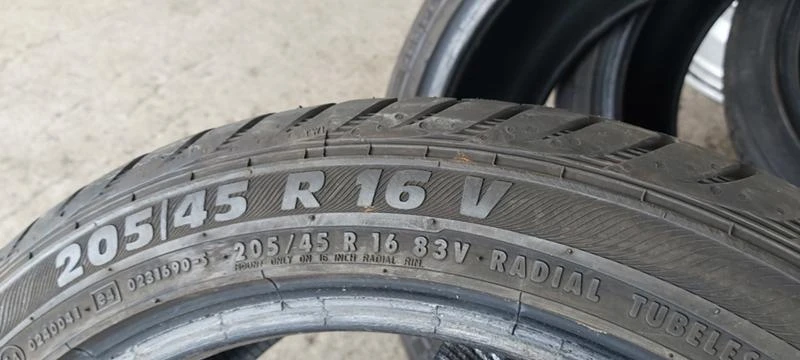 Гуми Летни 205/45R16, снимка 6 - Гуми и джанти - 31947481