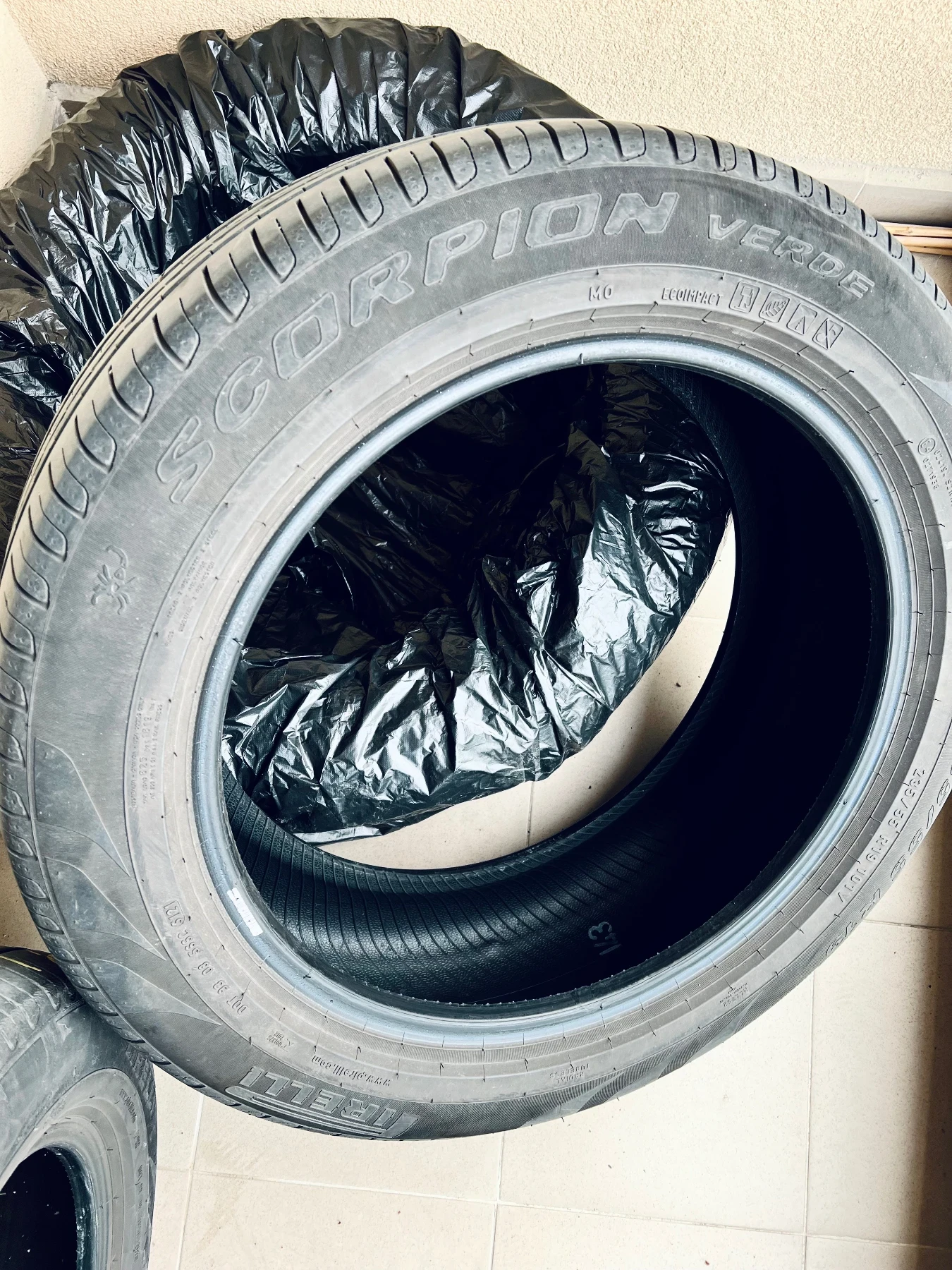 ���� 235/55R19 | Mobile.bg � ����������� 2