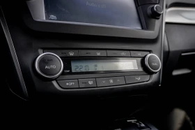 Toyota Avensis 1.8 бензин | ТОП!!! С ГАРАНЦИЯ! , снимка 12