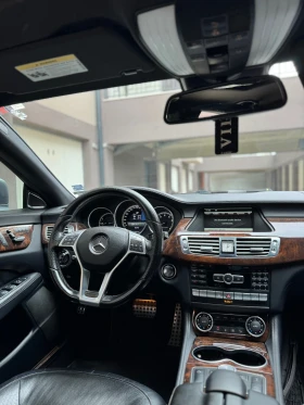 Обява за продажба на Mercedes-Benz CLS 500 AMG/4 matic/full/Бартер/Лизинг ~34 999 лв. - изображение 11