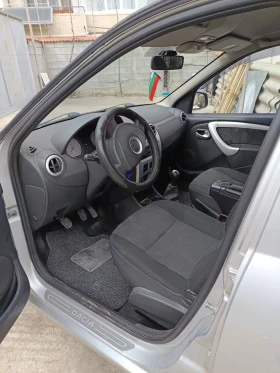 Dacia Logan - 3900 € / 7627.74 лв. - 75530302 4