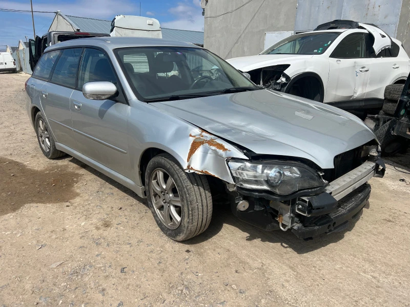 Subaru Legacy 2.0i, снимка 4 - Автомобили и джипове - 40213007