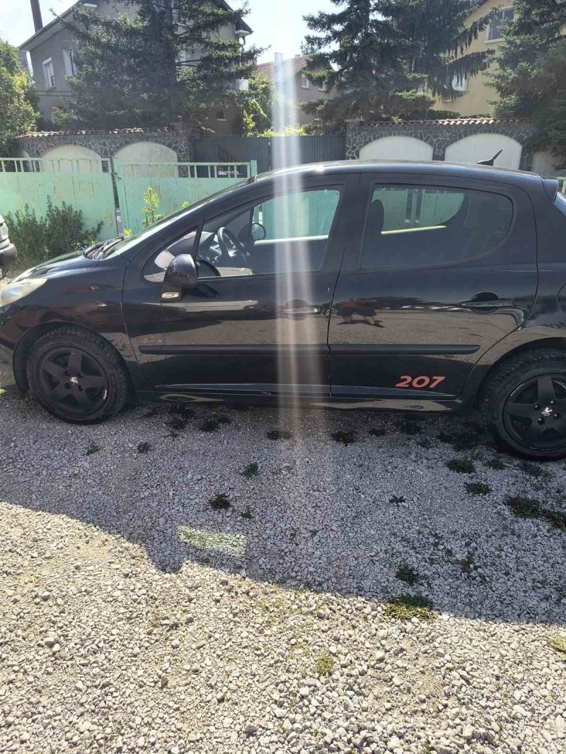 Peugeot 207 1.4, снимка 5 - Автомобили и джипове - 46367103