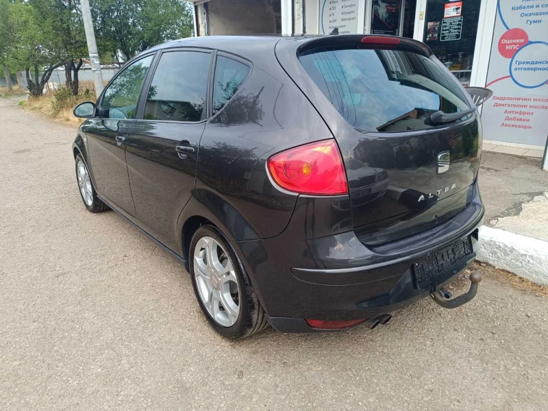 Seat Altea 2.0 TDI, 140 к.с. / 6 скорости , снимка 3 - Автомобили и джипове - 46685393