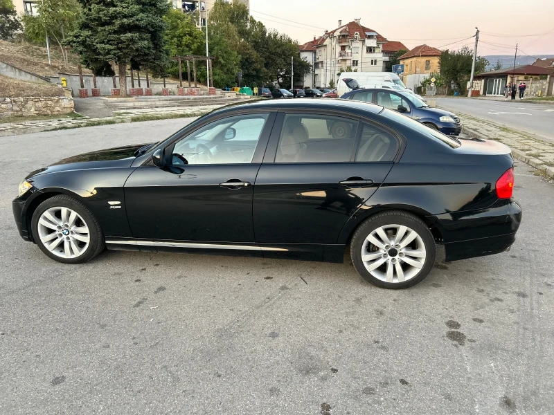 BMW 320 X Drive Сменена верига!, снимка 5 - Автомобили и джипове - 47336156